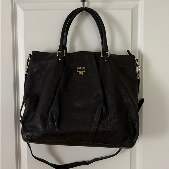 MCM Black Embossed Pebbled Leather Large Convertible Tote Bag 🖤🖤🖤 - Picture 5 of 15